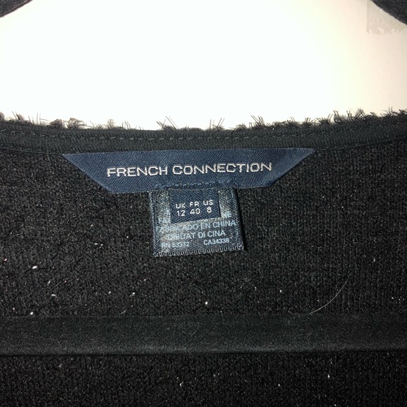 Black dress - Picture 3 of 4